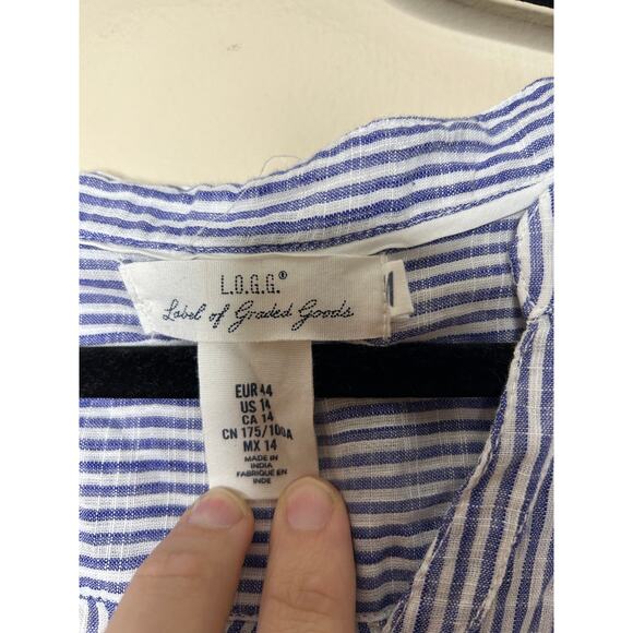 Women’s size 14 H&M L.O.G.G. Blue & White Striped Cotton Button-Up Tank Top - Picture 2 of 3